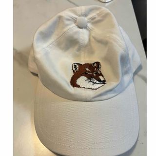 メゾンキツネ(MAISON KITSUNE')のMAISON KITUNE キャップ　M(キャップ)