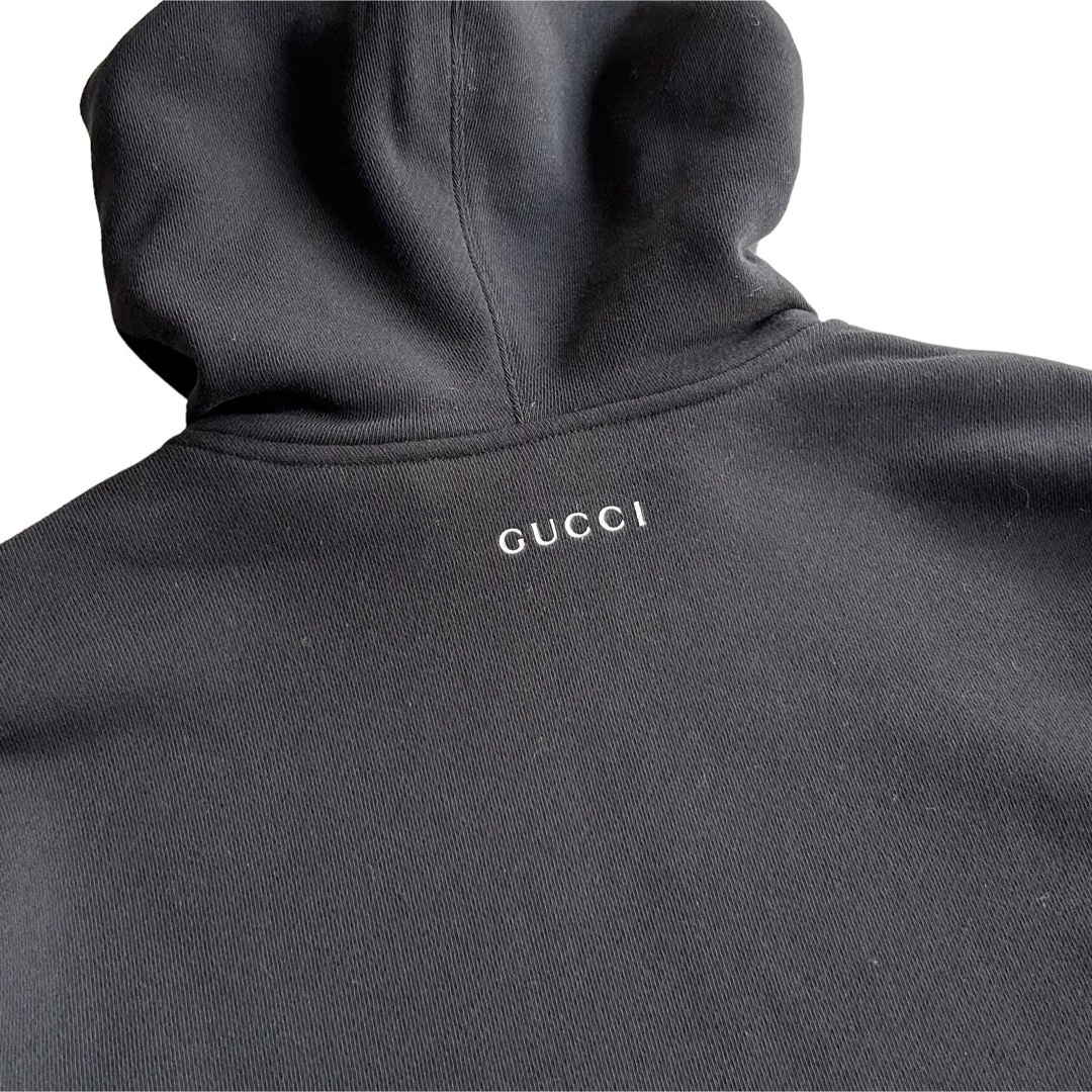 Gucci(グッチ)の新品 GUCCI 2022AW クロップドパーカー スパンコール ブラック レディースのトップス(パーカー)の商品写真