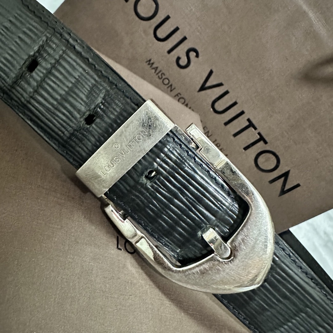 LOUIS VUITTON(ルイヴィトン)の正規品　ルイヴィトン　メンズ　ベルト　75cm メンズのファッション小物(ベルト)の商品写真