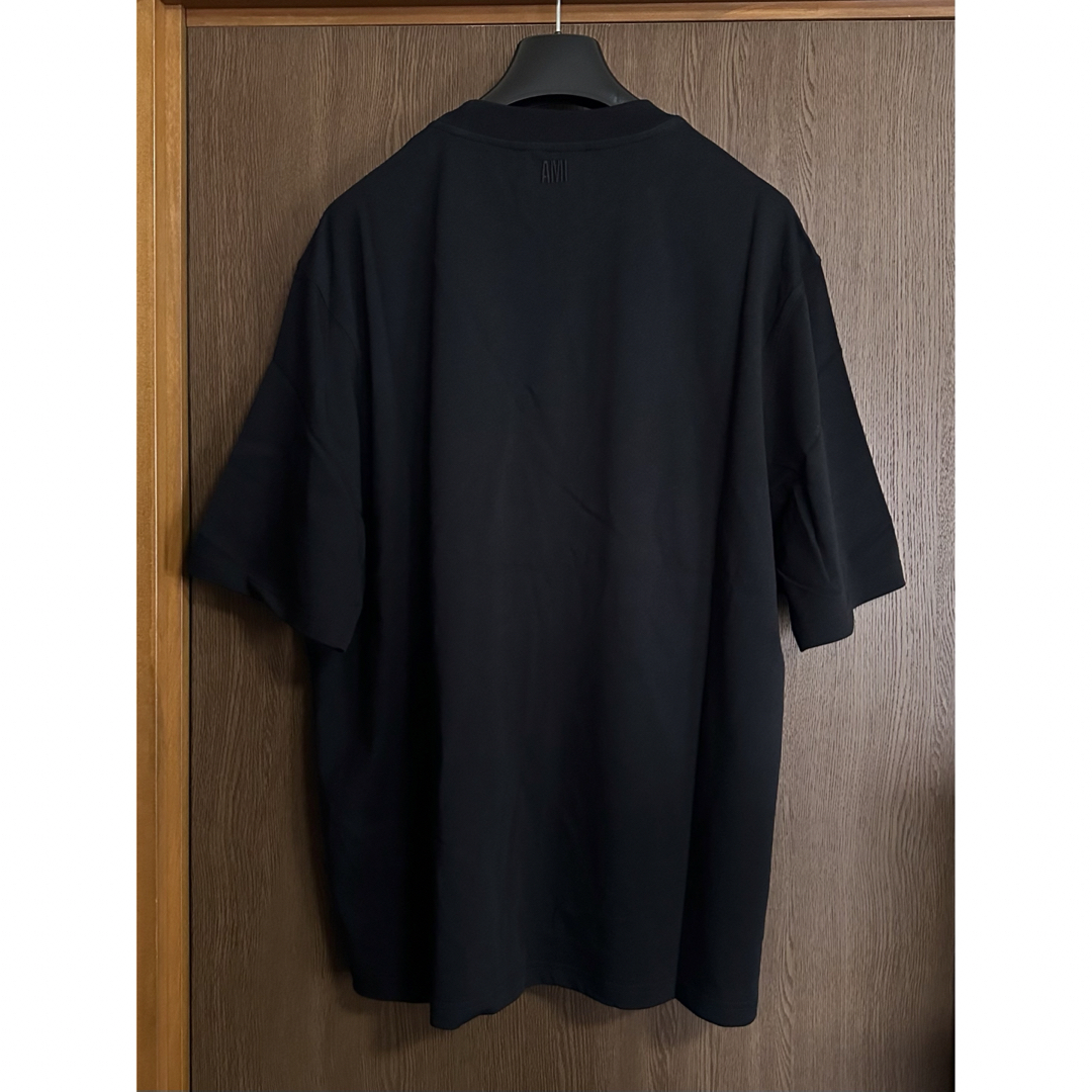 Maison Martin Margiela(マルタンマルジェラ)の黒L新品 AMI Paris アミ グラフィック ロゴ Tシャツ ブラック メンズのトップス(Tシャツ/カットソー(半袖/袖なし))の商品写真