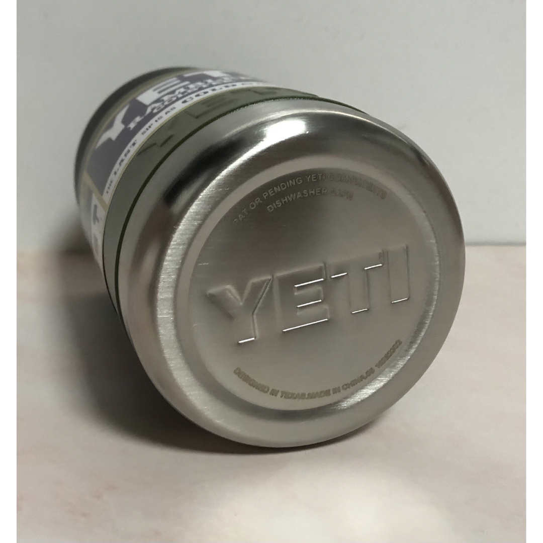YETI(イエティ)のYETI イエティ 12オンス ランブラー コルスター 缶ホルダー カーキ スポーツ/アウトドアのアウトドア(食器)の商品写真