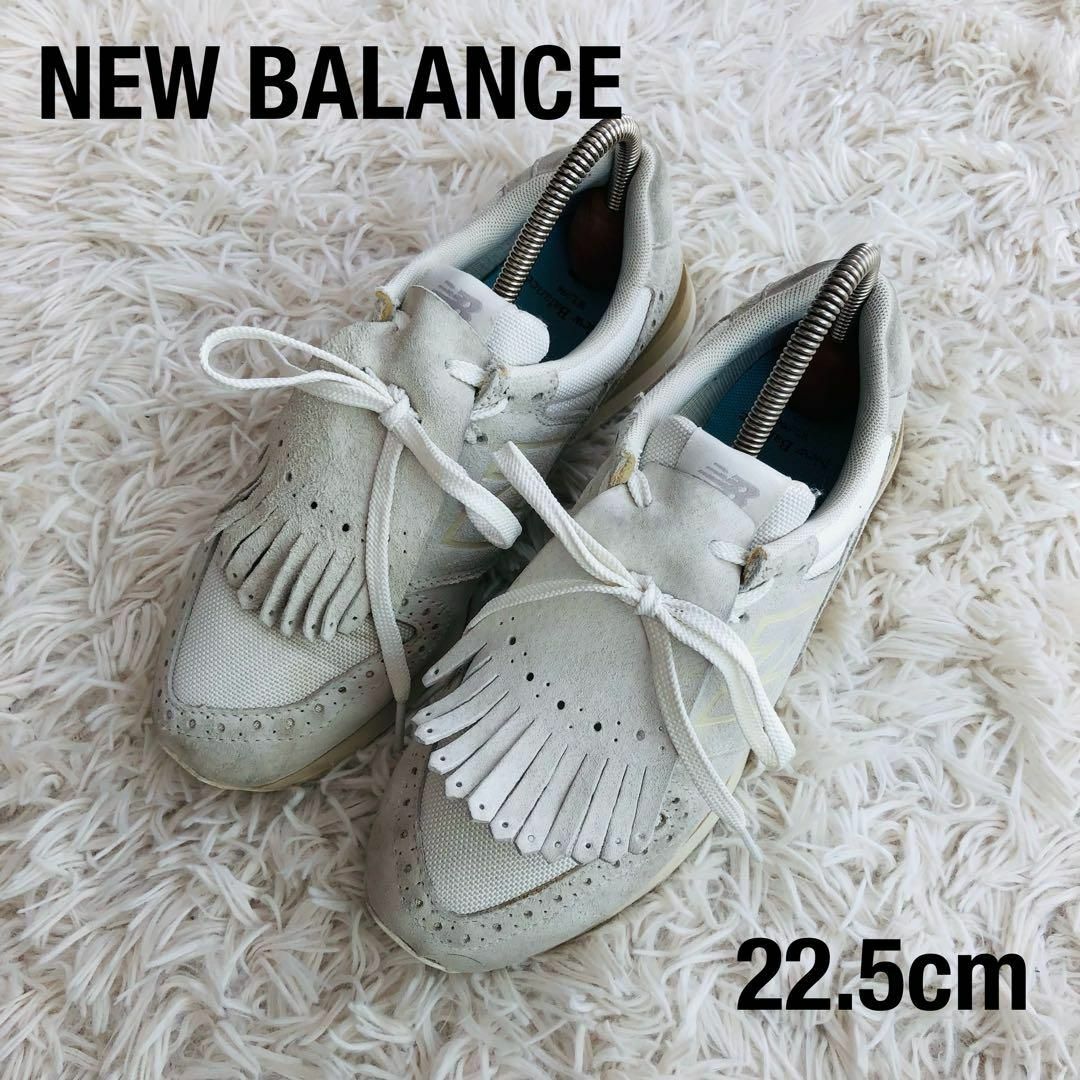 New Balance(ニューバランス)のニューバランスNEW BALANCEタッセルスニーカーWL996TC2クリーム色 レディースの靴/シューズ(スニーカー)の商品写真