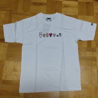 ビーティーイシビル(BT21)のBT21 Ｔシャツ　ヴィレッジヴァンガード(アイドルグッズ)