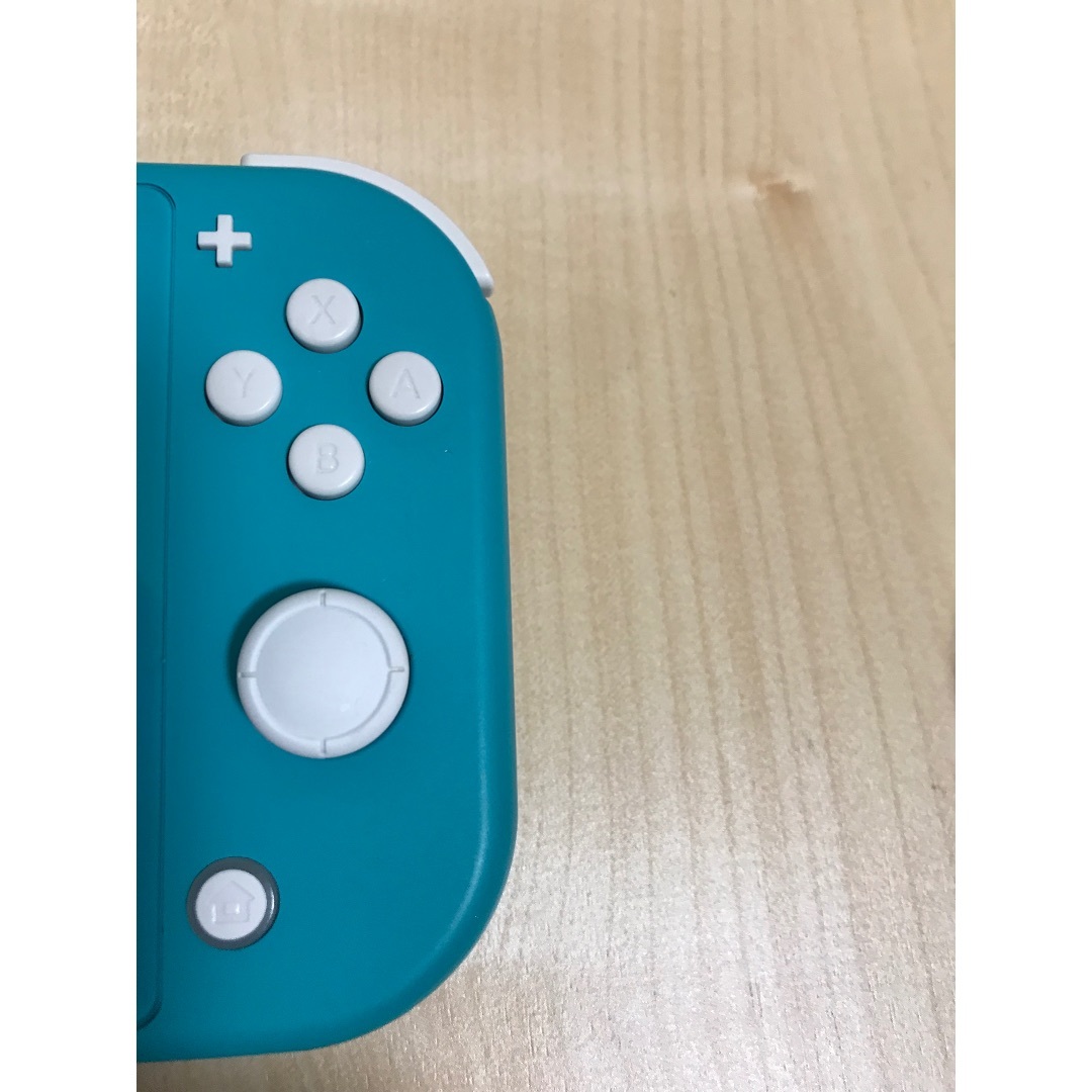 Nintendo Switch(ニンテンドースイッチ)の✨美品Switch Liteターコイズ完品一式✨ エンタメ/ホビーのゲームソフト/ゲーム機本体(携帯用ゲーム機本体)の商品写真