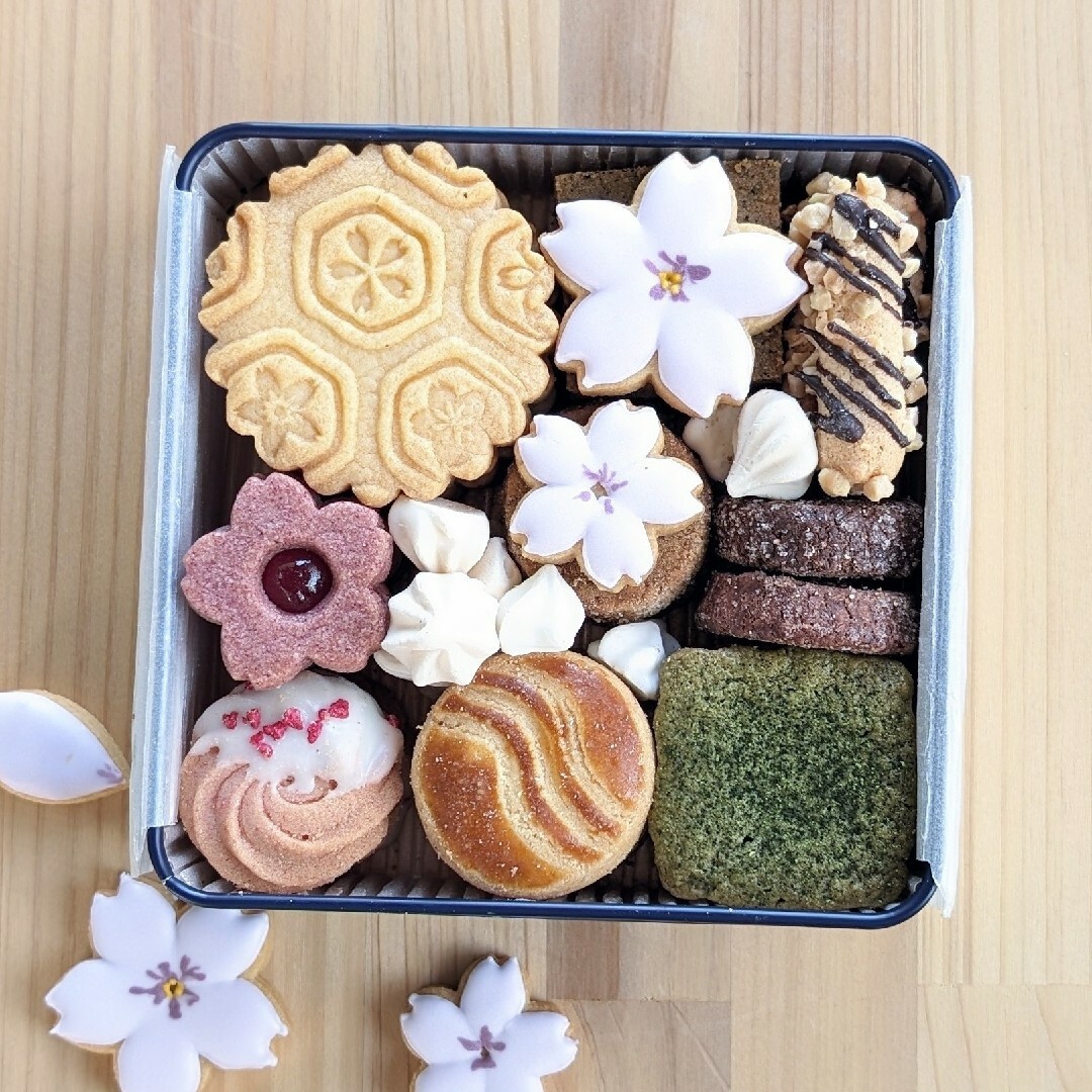 桜の 手作りクッキー缶 焼き菓子の通販 by Akoya's shop|ラクマ 桜の 手作りクッキー缶 焼き菓子の通販 by Akoya's shop|ラクマ
