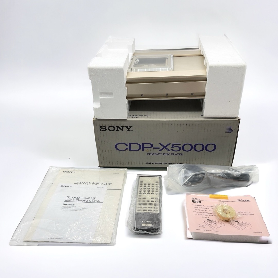 SONY(ソニー)のほぼ新品 SONY ソニー CDP-X5000 CDプレイヤー スマホ/家電/カメラのオーディオ機器(その他)の商品写真