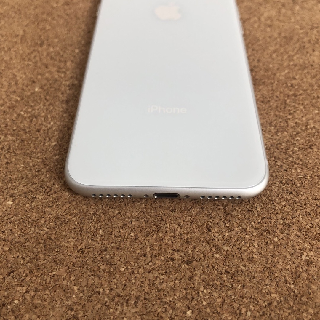 iPhone(アイフォーン)の9189【早い者勝ち】電池最良好☆iPhone8 64GB SIMフリー☆ スマホ/家電/カメラのスマートフォン/携帯電話(スマートフォン本体)の商品写真