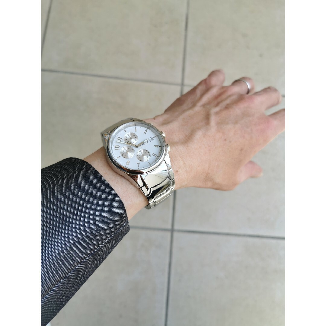 DOLCE&GABBANA(ドルチェアンドガッバーナ)のドルチェアンドガッバーナ　マブいシルバー腕時計　メンズ人気モデル メンズの時計(腕時計(アナログ))の商品写真