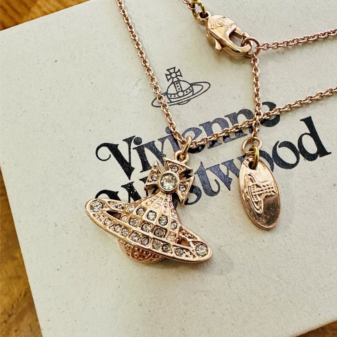 Vivienne Westwood(ヴィヴィアンウエストウッド)のレアVivienneWestwood オーブ/ミニーバスレリーフネックレス レディースのアクセサリー(ネックレス)の商品写真