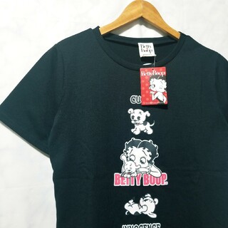 ベティブープ(Betty Boop)のBettyBoop （ベティブープ）新品　Tシャツ　黒色　レディース(Tシャツ(半袖/袖なし))