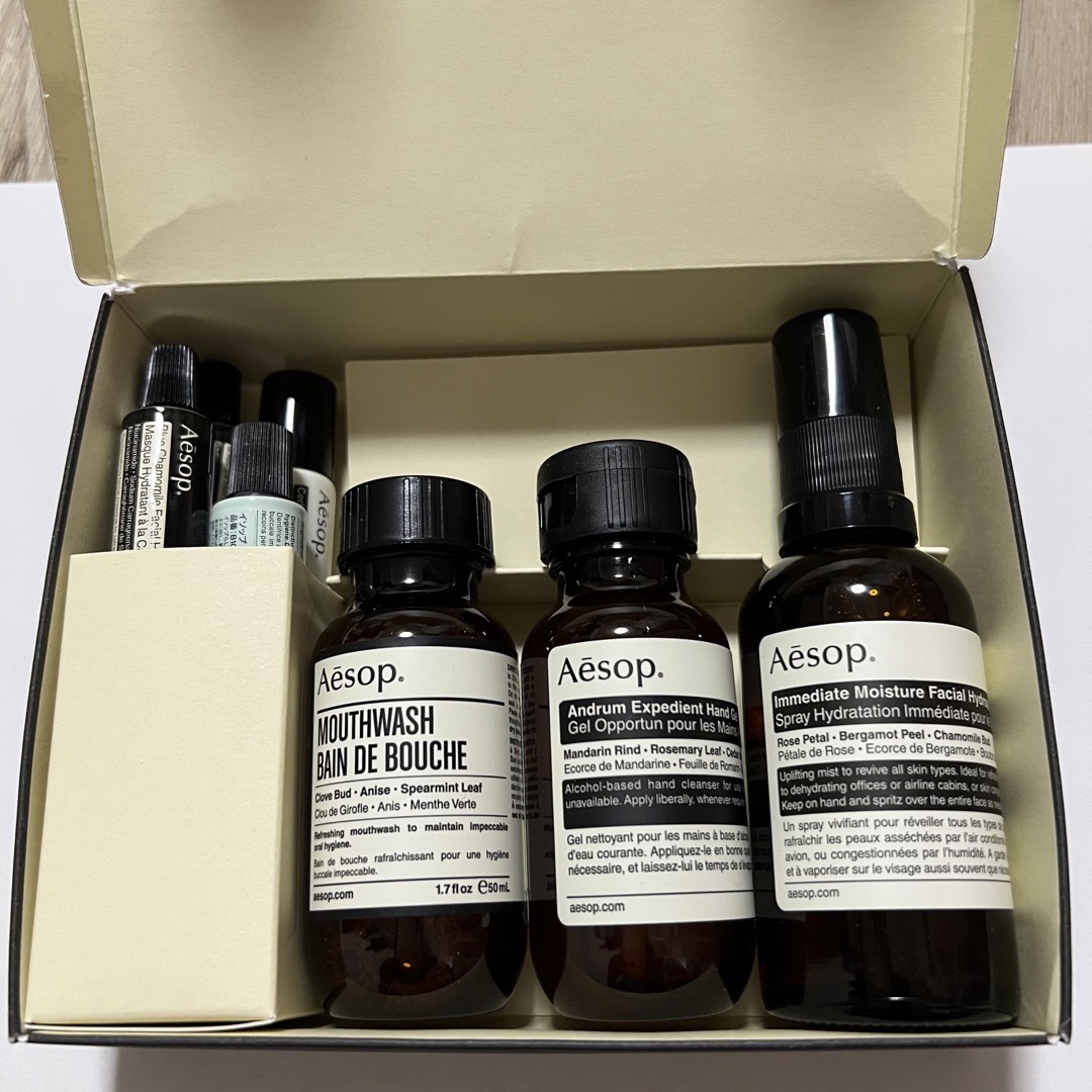 新品 イソップ　Aesop デパーチャーキット　DEPARTURE コスメ/美容のキット/セット(サンプル/トライアルキット)の商品写真