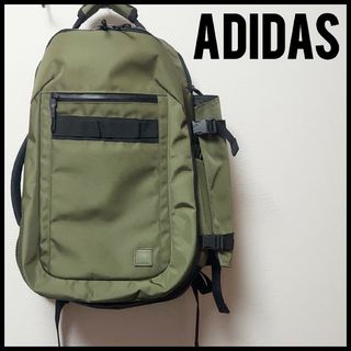 adidas　アディダス　リュック　バックパック