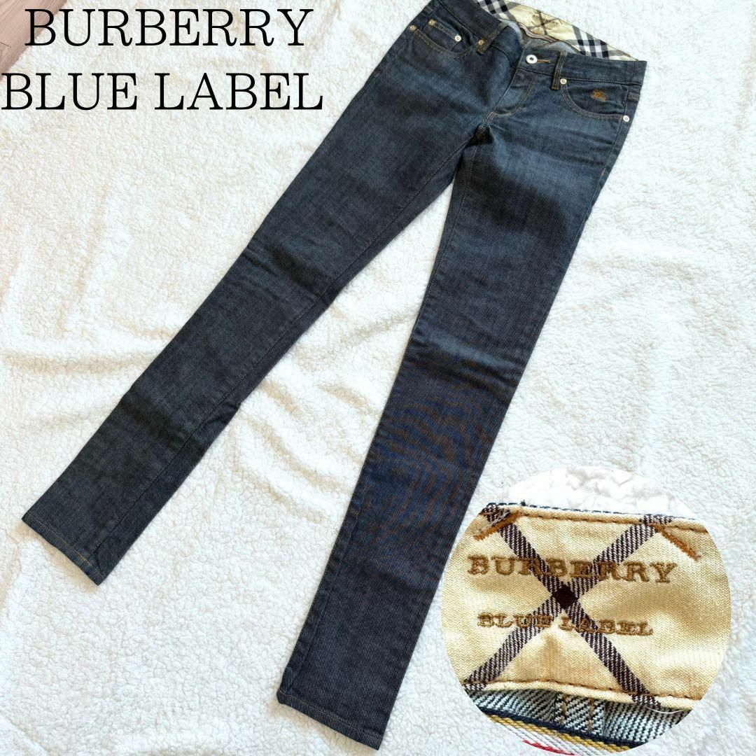 BURBERRY BLUE LABEL(バーバリーブルーレーベル)の極美品　バーバリーブルーレーベル　デニム　ノバチェック　ホースロゴ　三陽商会 レディースのパンツ(デニム/ジーンズ)の商品写真