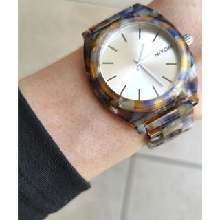 ニクソン(NIXON)のニクソンのジュレっぽい柄のレディース腕時計(腕時計)