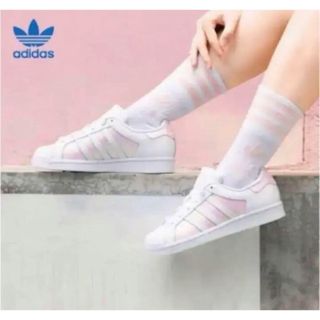 オリジナルス(Originals（adidas）)の送料無料 新品 adidas SUPERSTAR W 24(スニーカー)