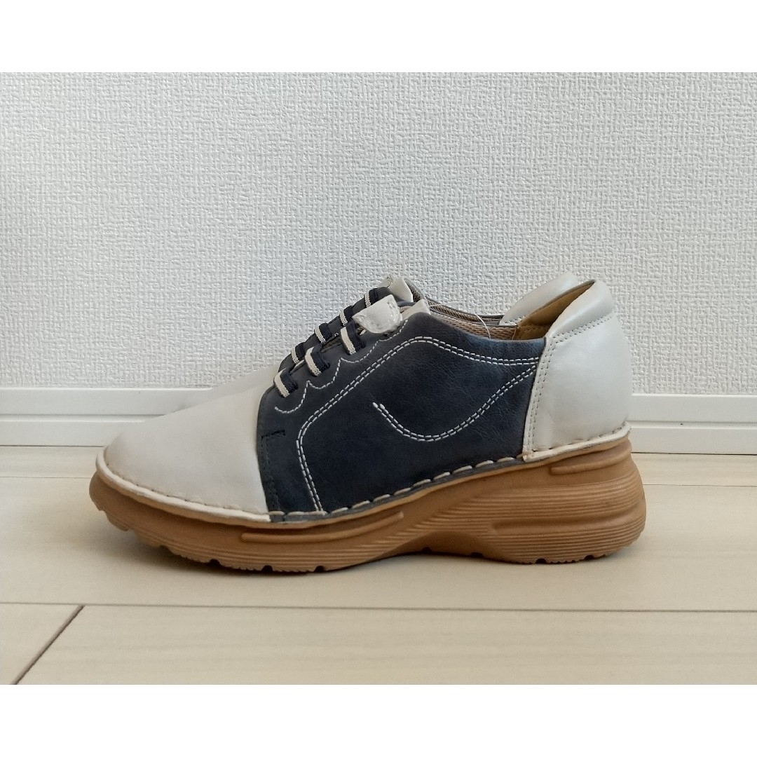 387)to be continued グレージュ×ネイビー シューズ 24の通販 387)to be continued グレージュ×ネイビー シューズ 24の通販