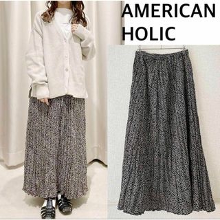 アメリカンホリック(AMERICAN HOLIC)のAMERICAN HOLIC  アメリカンホリック　花柄プリーツスカート　美品(ロングスカート)