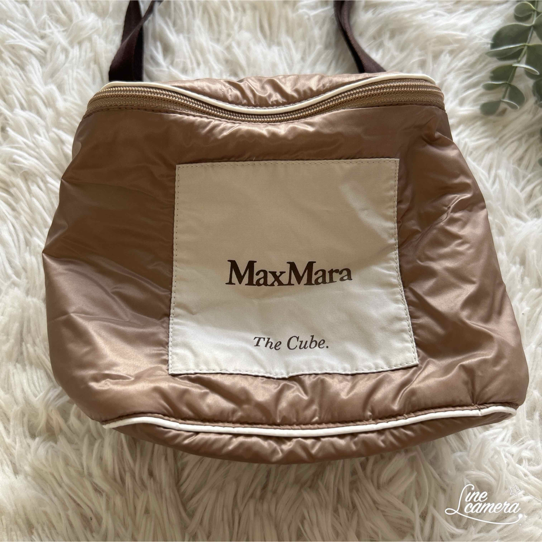 Max Mara(マックスマーラ)のMax Mara  マックスマーラ ショルダーバッグ  ナイロン  ブラウン レディースのバッグ(ショルダーバッグ)の商品写真