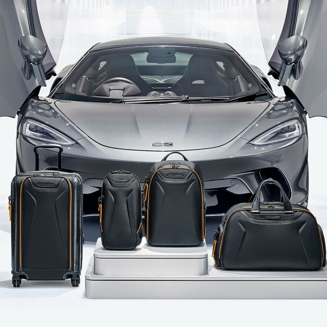 TUMI(トゥミ)の新品未使用品(タグ付き)　TUMI×MCLAREN カーボンファイバー メンズのバッグ(バッグパック/リュック)の商品写真