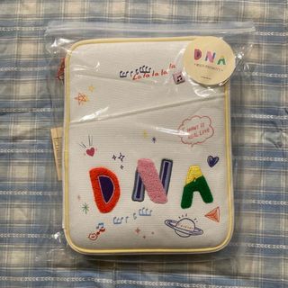 ボウダンショウネンダン(防弾少年団(BTS))のBTS DNA マルチポーチ MULTI POUCH 11(アイドルグッズ)