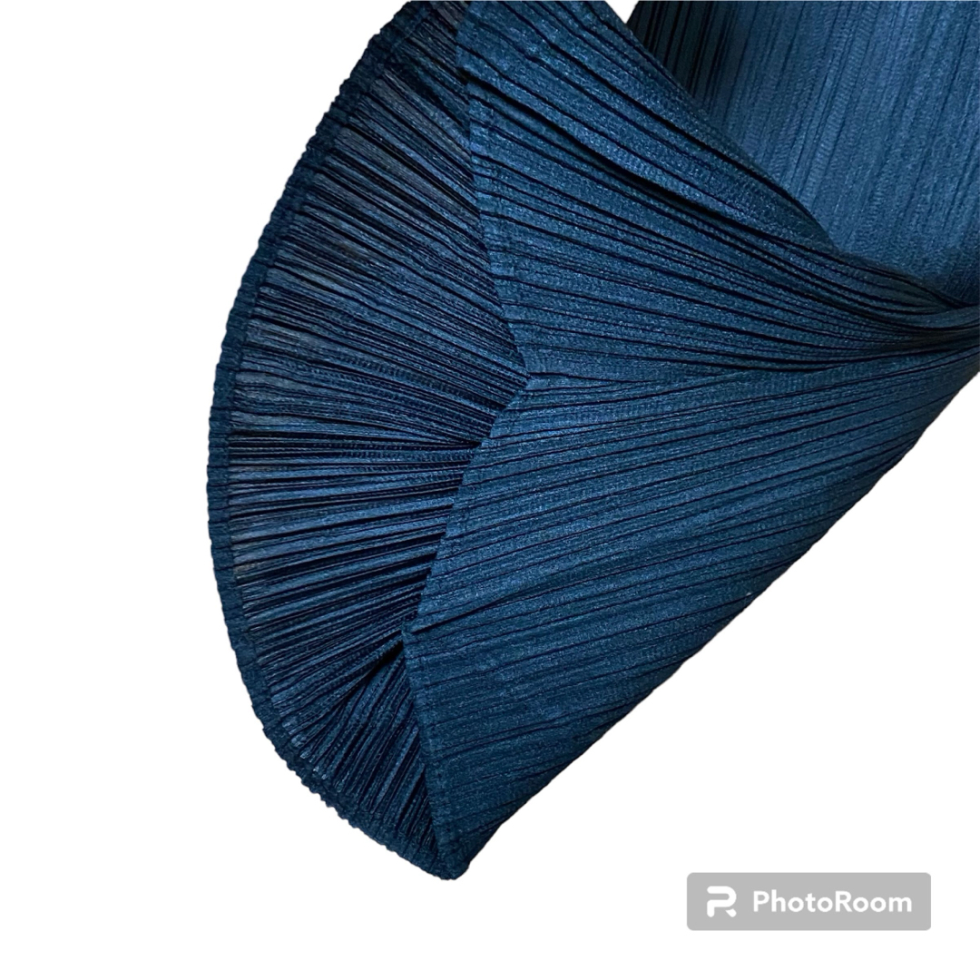 PLEATS PLEASE ISSEY MIYAKE(プリーツプリーズイッセイミヤケ)のPLEATS PLEASE イッセイミヤケ トップス パンツ セットアップ レディースのトップス(シャツ/ブラウス(長袖/七分))の商品写真