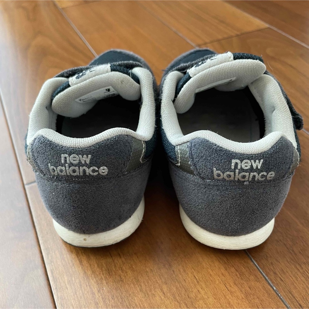 996（New Balance）(キュウキュウロク)のNew Balance/ニューバランス/スニーカー/996/15cm/ネイビー キッズ/ベビー/マタニティのキッズ靴/シューズ(15cm~)(スニーカー)の商品写真