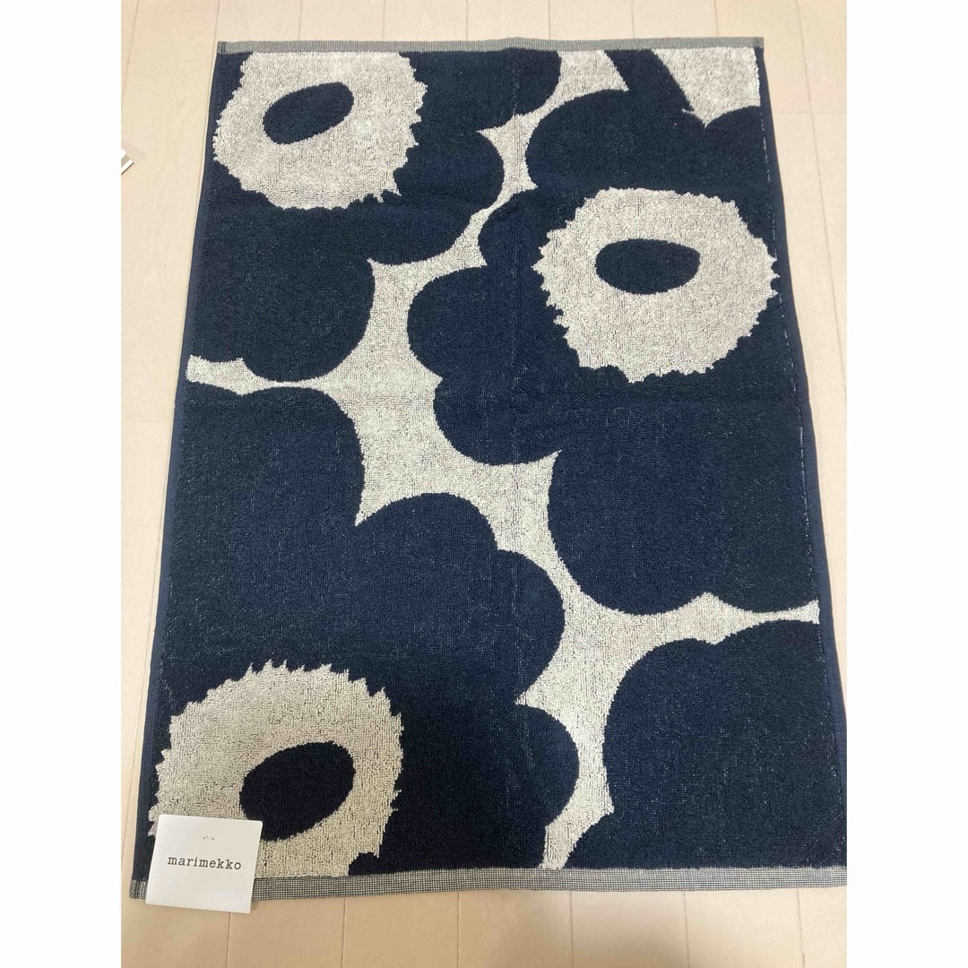 marimekko(マリメッコ)のmarimekko ハンドタオル 50×70 2枚セット エンタメ/ホビーのアニメグッズ(タオル)の商品写真