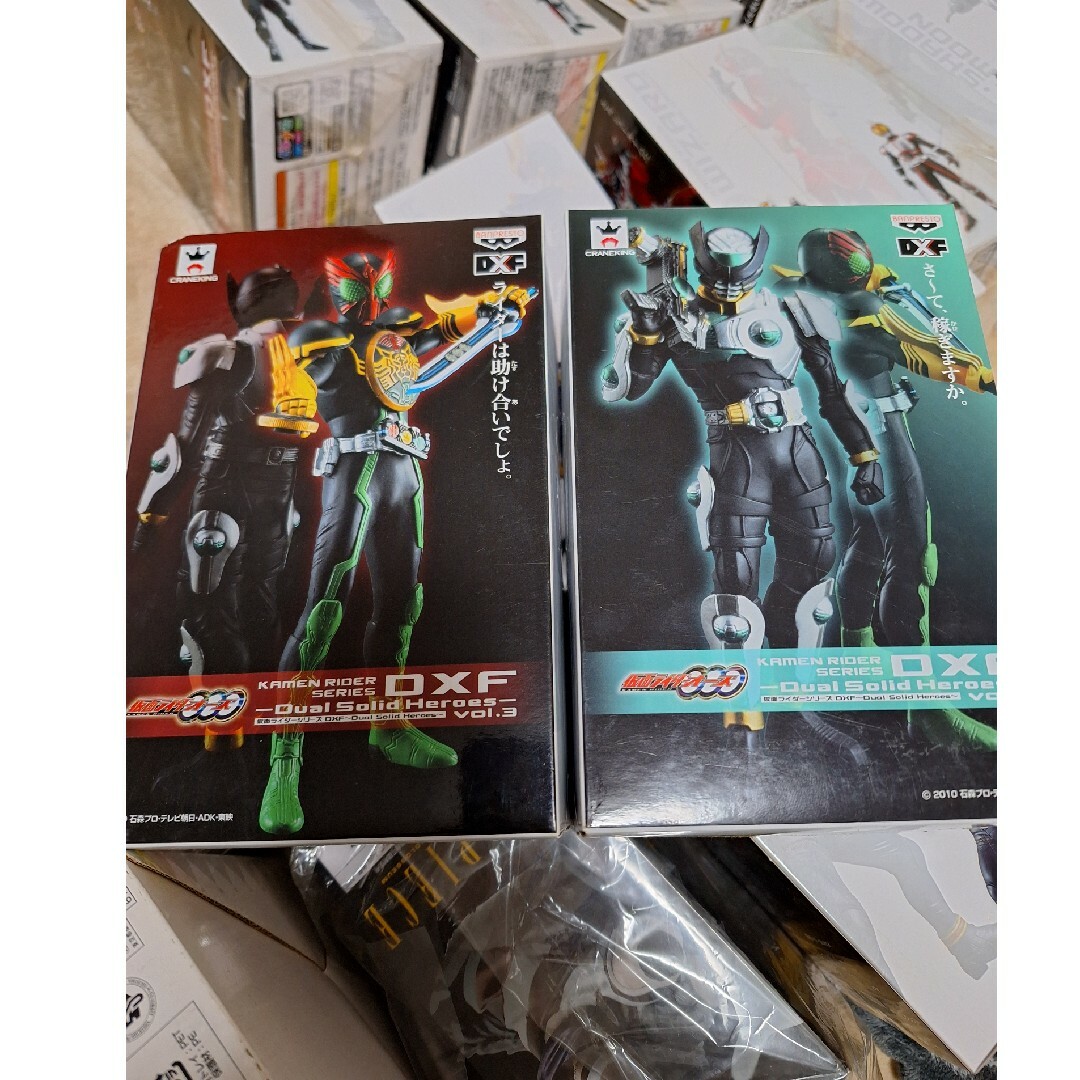 BANPRESTO(バンプレスト)の【新品】 DXF 仮面ライダー VOL.3 　オーズ　バース　2個セット エンタメ/ホビーのフィギュア(特撮)の商品写真