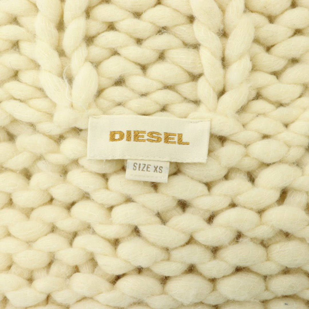 DIESEL(ディーゼル)のディーゼル DIESEL ニットショートジレ ベスト 前開き チェーン装飾 XS レディースのトップス(ベスト/ジレ)の商品写真