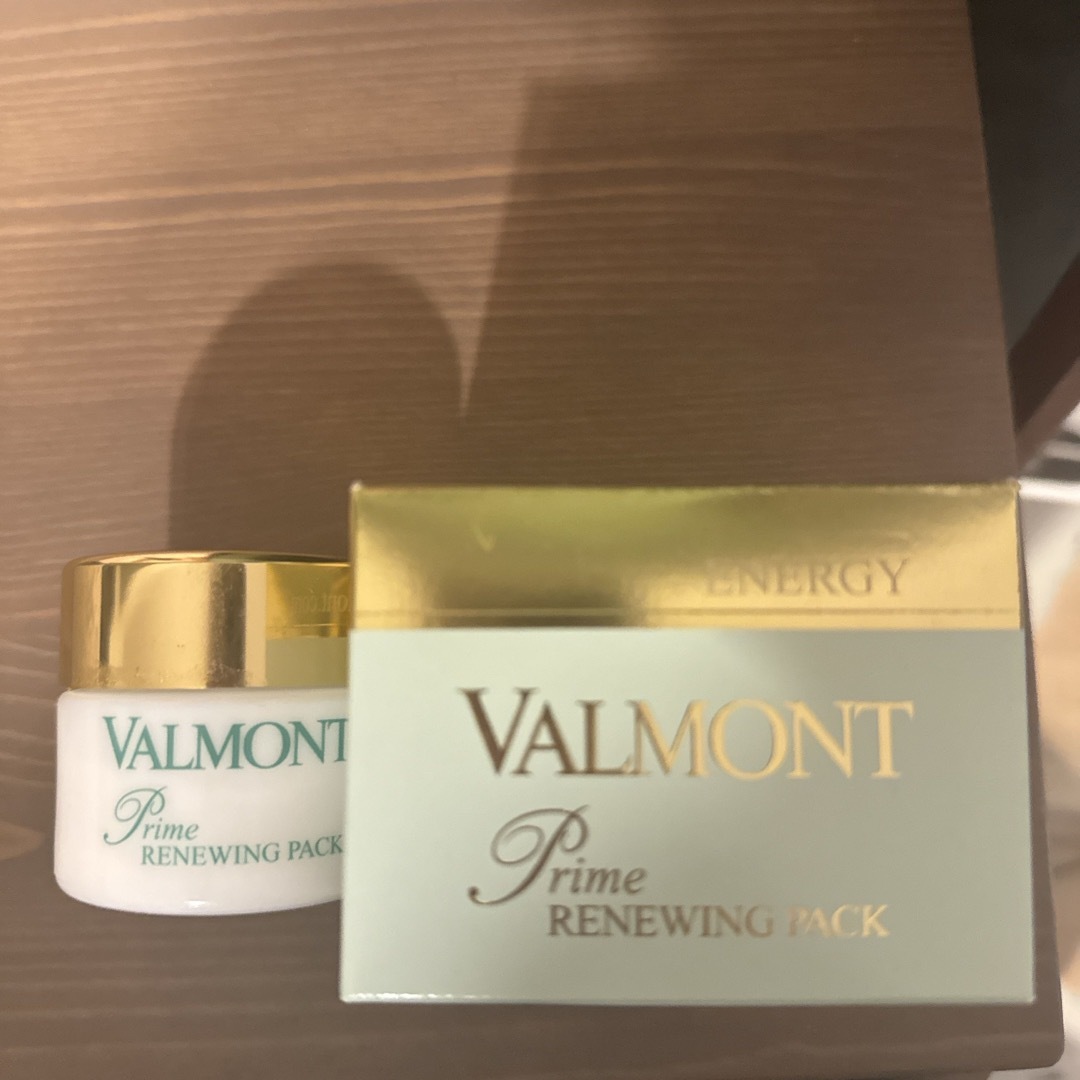 VALMONT プライム　リニューパック 空容器 コスメ/美容のスキンケア/基礎化粧品(フェイスクリーム)の商品写真