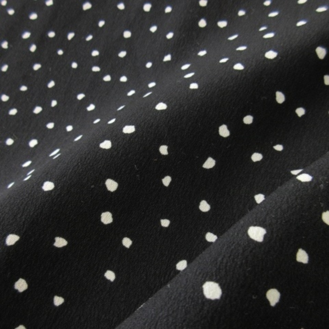 NATURAL BEAUTY BASIC(ナチュラルビューティーベーシック)のナチュラルビューティーベーシック スカート フレア ロング ドット M 黒 レディースのスカート(ロングスカート)の商品写真