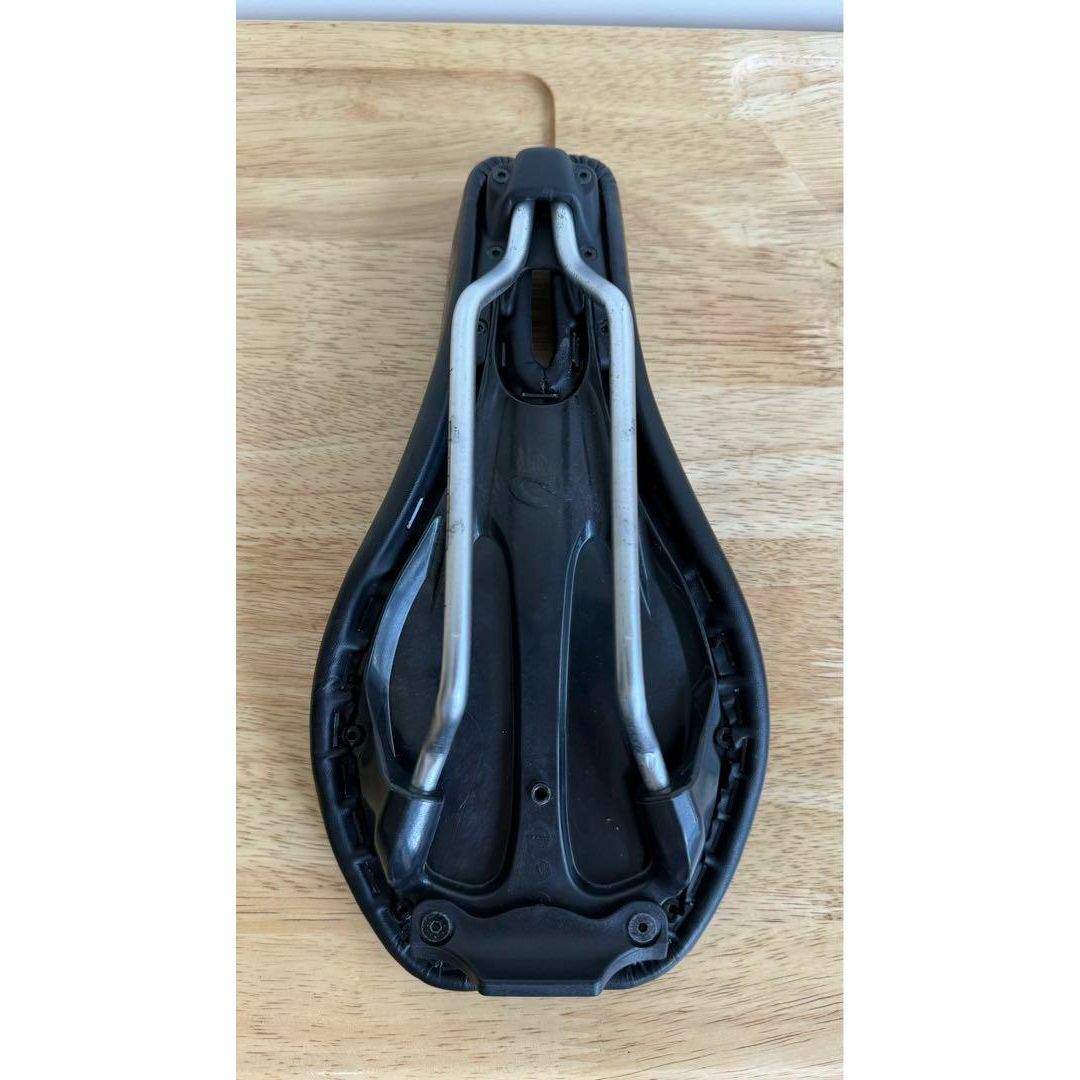 COBB JOF 55サドル - パーツ COBB JOF 55サドル - パーツ