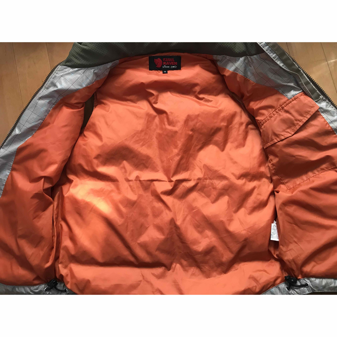 FJALL RAVEN(フェールラーベン)の値下げ FJALL RAVEN vest S メンズのジャケット/アウター(ダウンベスト)の商品写真
