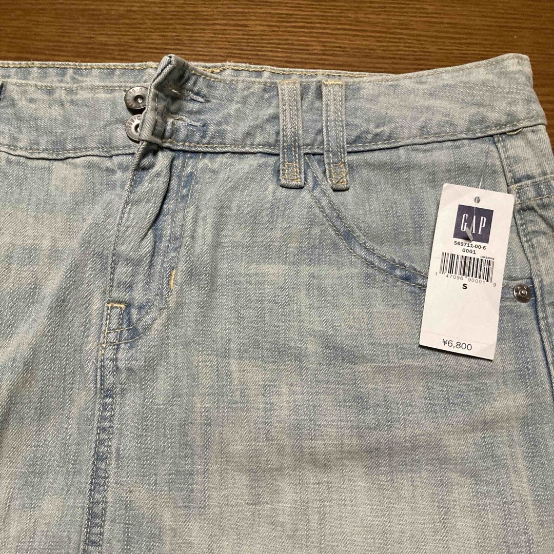 GAP(ギャップ)の【新品タグ付き】GAP ギャップ レディースのスカート(ミニスカート)の商品写真