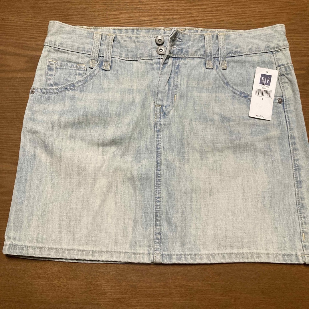 GAP(ギャップ)の【新品タグ付き】GAP ギャップ レディースのスカート(ミニスカート)の商品写真