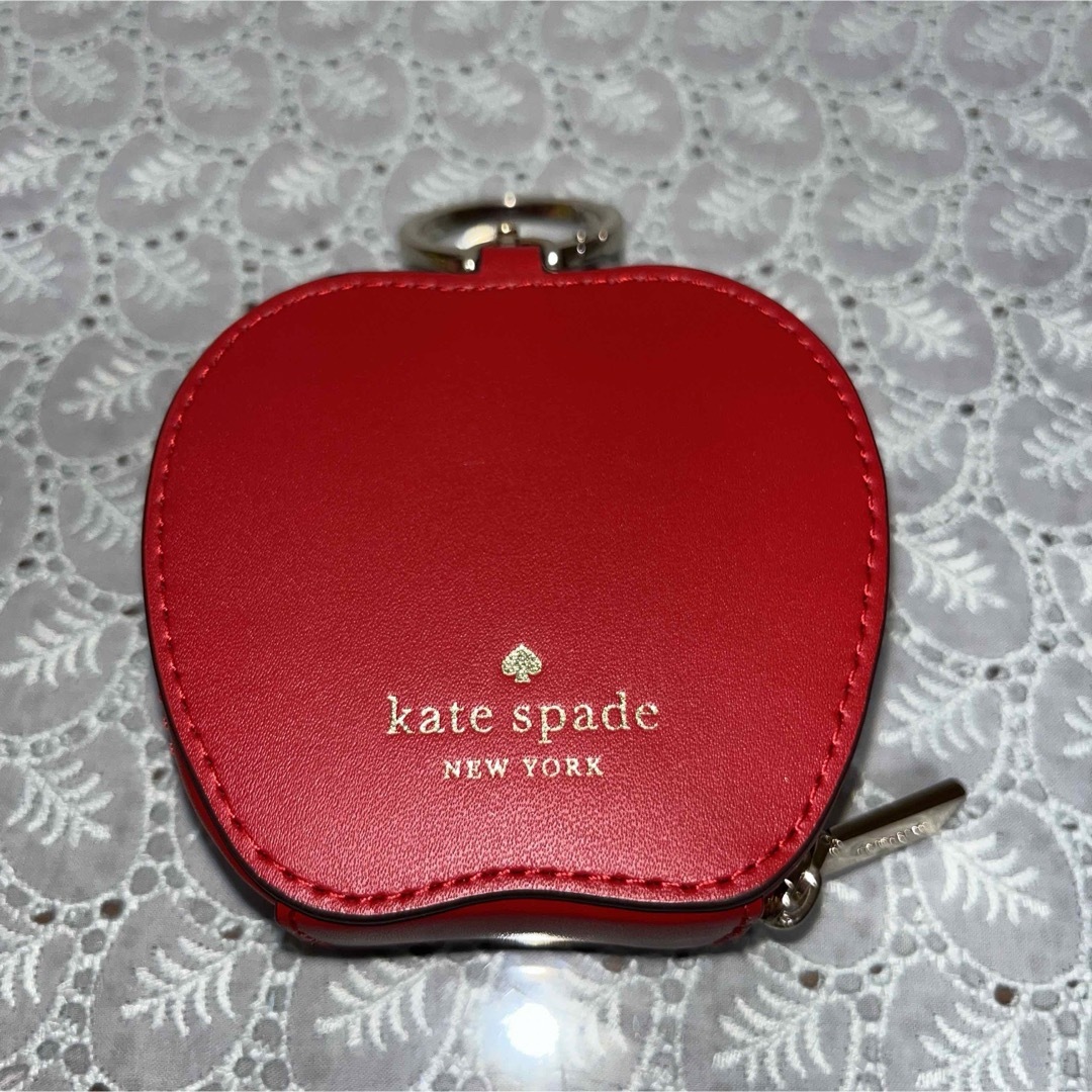 kate spade new york(ケイトスペードニューヨーク)のケイトスペード　りんご　コインパース レディースのファッション小物(コインケース)の商品写真
