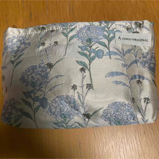 新品　未使用❣️ 花柄のポーチ(ポーチ)