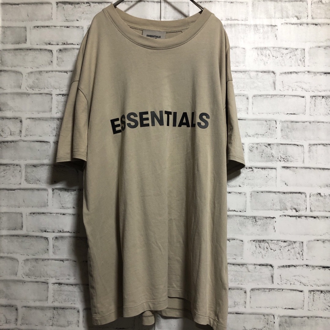 FEAR OF GOD(フィアオブゴッド)のエッセンシャルズ⭐️Tシャツ モカ/ベージュ L  FEAR OF GOD メンズのトップス(Tシャツ/カットソー(半袖/袖なし))の商品写真