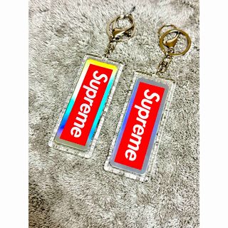 シュプリーム(Supreme)のSUPREME  ホログラフィック トランプ　キーホルダー(キーホルダー)