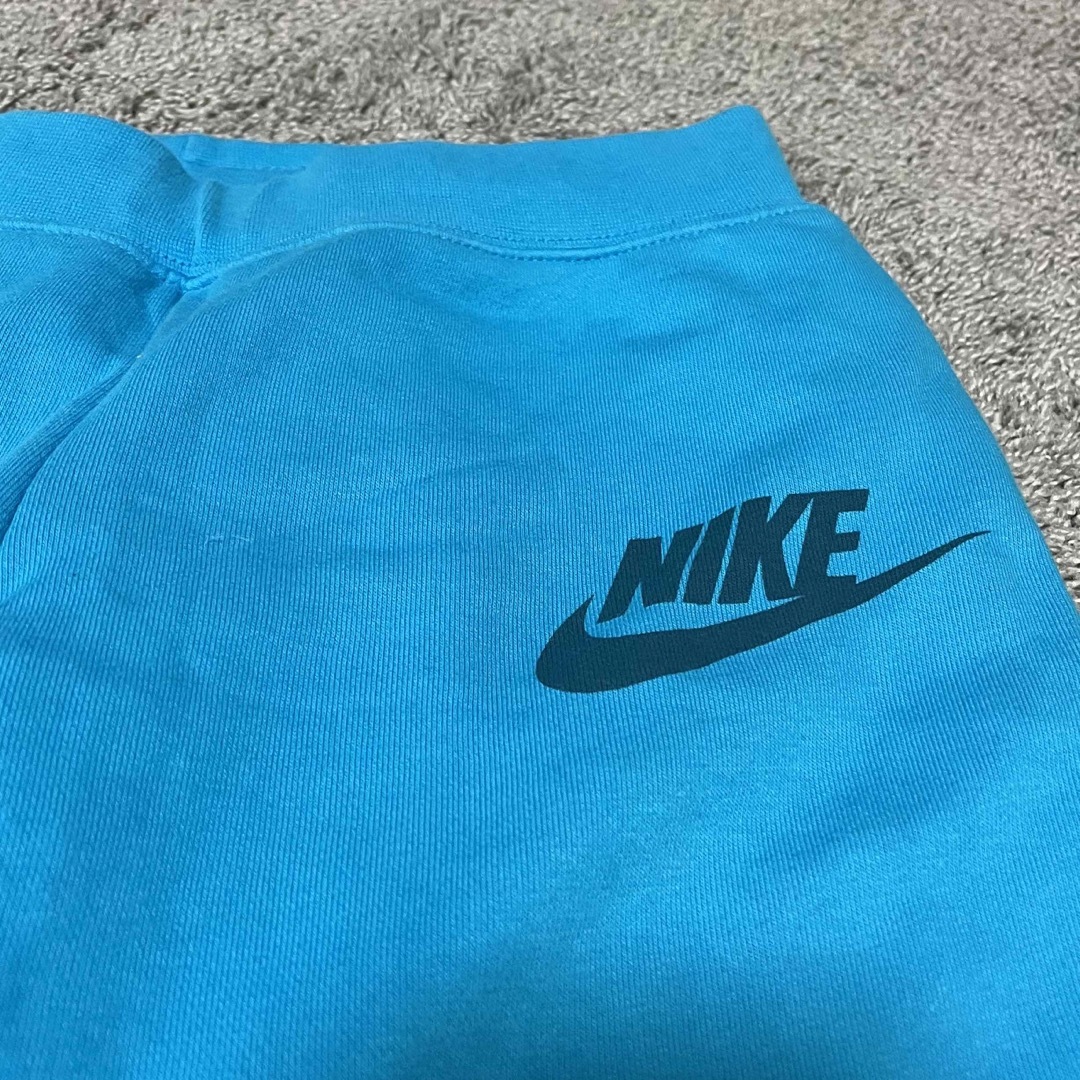 NIKE(ナイキ)のナイキ スウェット キッズ/ベビー/マタニティのキッズ服男の子用(90cm~)(パンツ/スパッツ)の商品写真