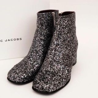 マークジェイコブス(MARC JACOBS)のマークジェイコブス グリッターアンクルブーツ 37 約23.5ｃｍ(ブーツ)