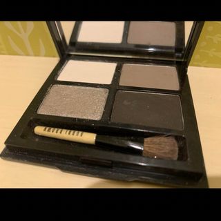 ボビイブラウン(BOBBI BROWN)のボビィブラウン　アイシャドウ　クラシックアイパレット(アイシャドウ)