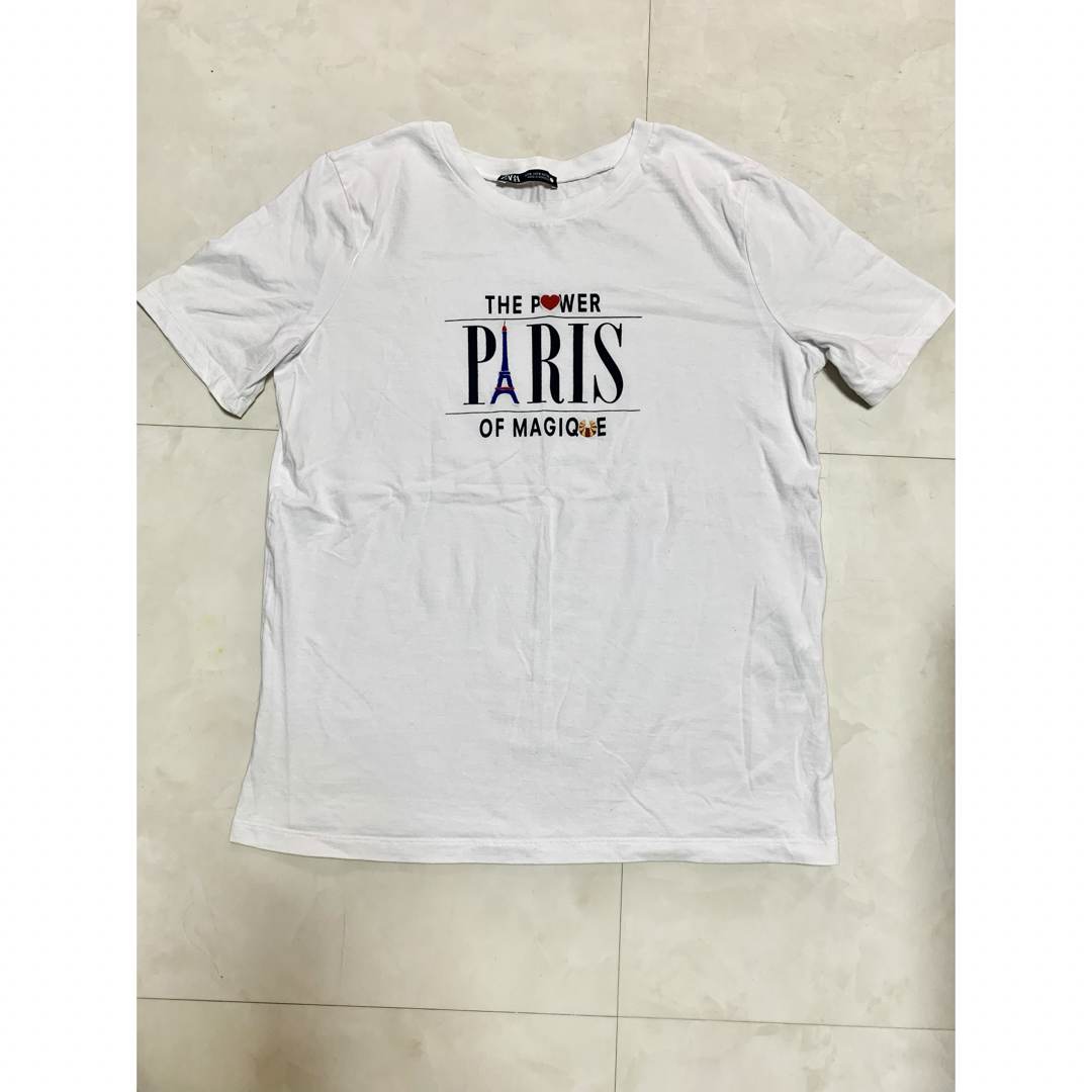 ZARA(ザラ)のZARA ザラ　Tシャツ　パリ　パン　エッフェル塔　フランス　ハート　Tシャツ レディースのトップス(Tシャツ(半袖/袖なし))の商品写真