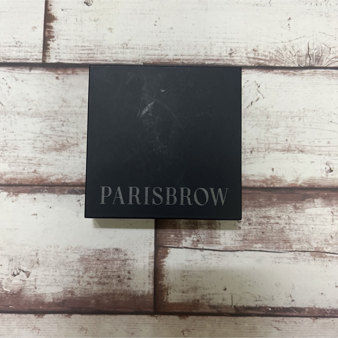 PARIS BROW ❤︎パーフェクトアイ&ブロウパレット　04オリーブグレー コスメ/美容のベースメイク/化粧品(パウダーアイブロウ)の商品写真