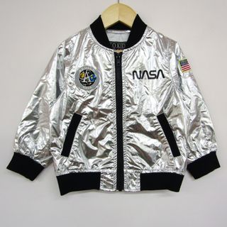 エフオーキッズ ブルゾンミリタリージャケット NASA 未使用品 キッズ 男の子用 100サイズ シルバー F.O.KIDS(ジャケット/上着)