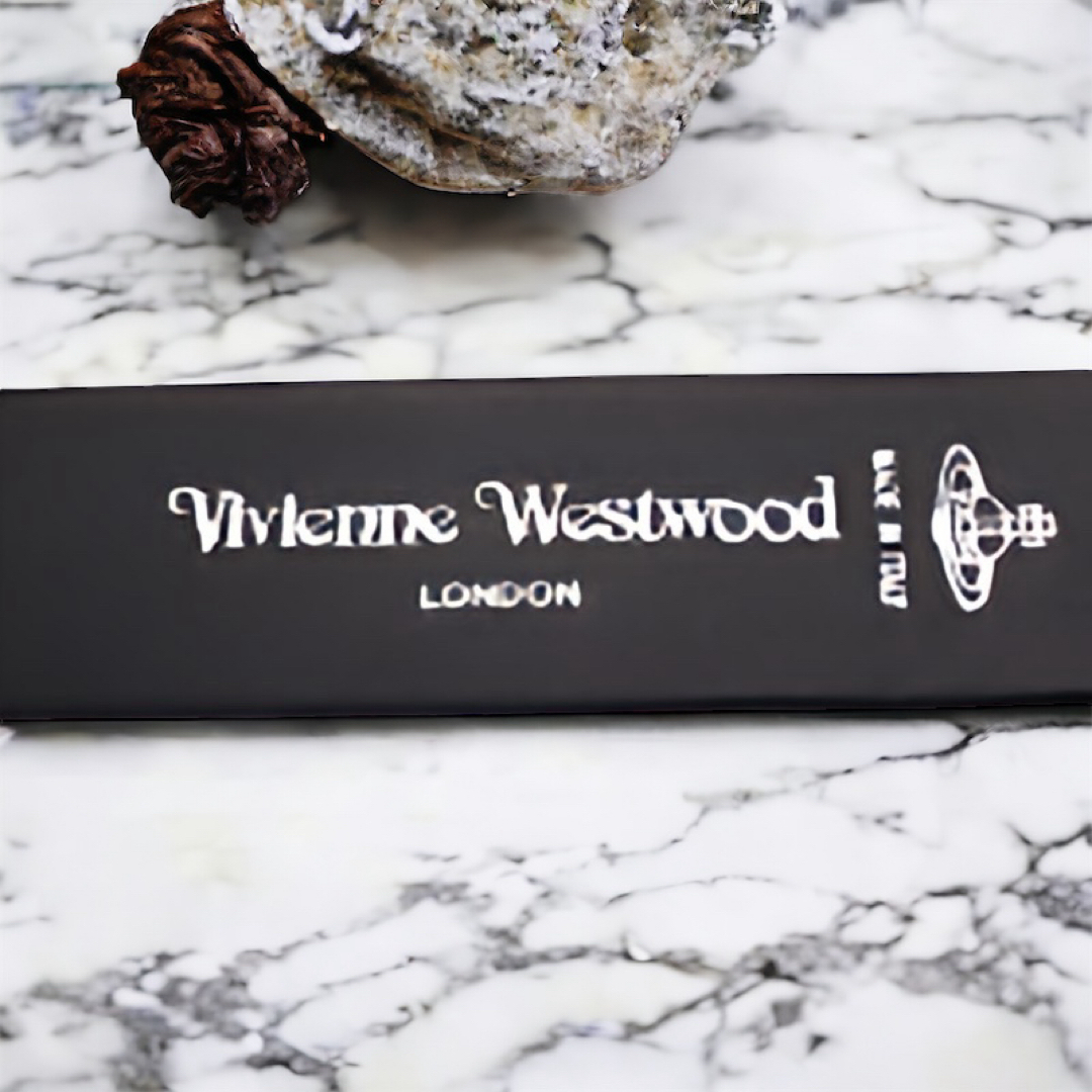 Vivienne Westwood(ヴィヴィアンウエストウッド)の【新品未使用】ヴィヴィアンウエストウッド【日本正規品】ベルト メンズ　ブラック メンズのファッション小物(ベルト)の商品写真