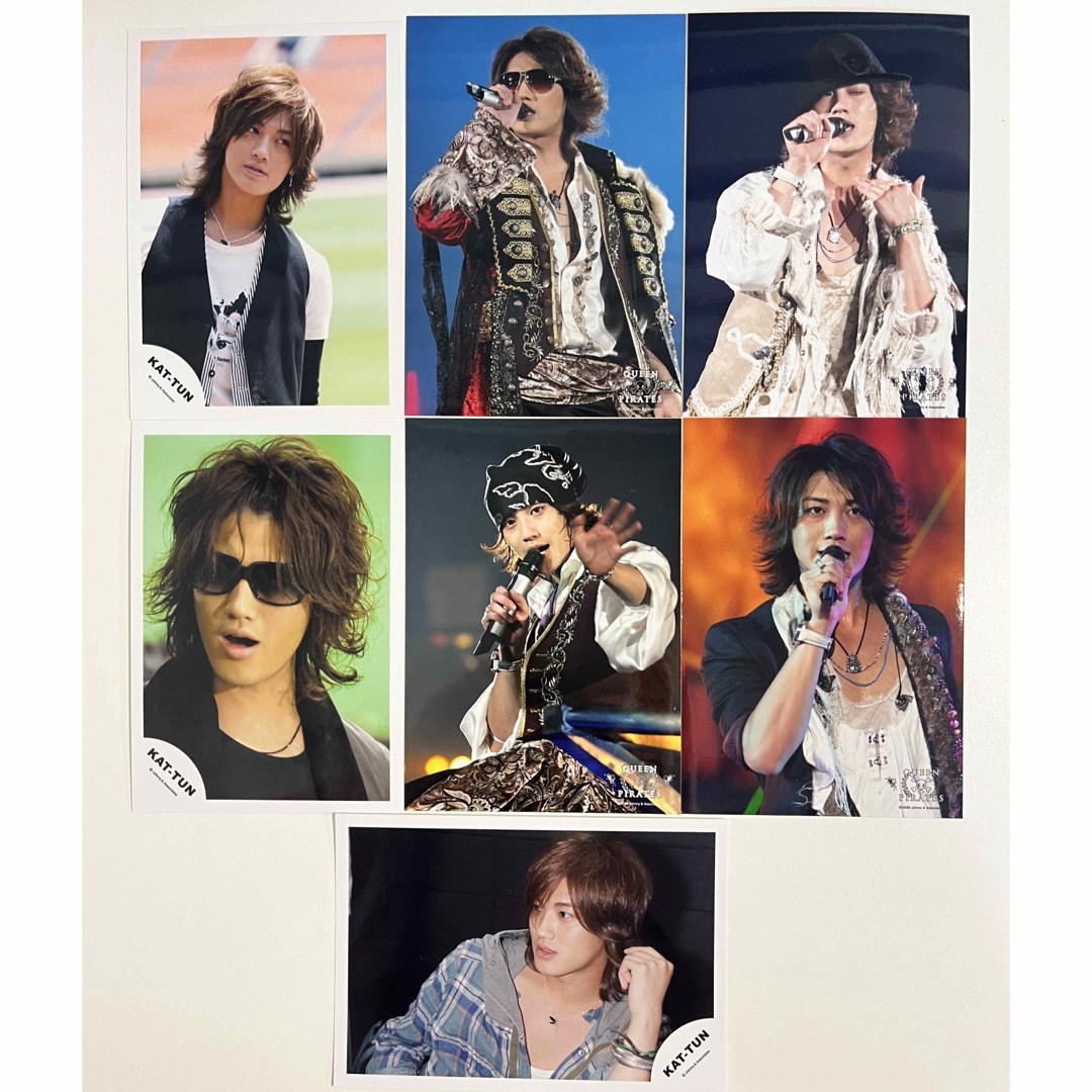 KAT-TUN(カトゥーン)の赤西仁　公式写真　15枚 エンタメ/ホビーのタレントグッズ(アイドルグッズ)の商品写真