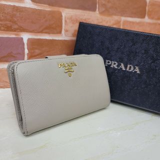 希少PRADA☆鑑定済☆サフィアーノ1ML225 グレー プラダ財布 希少PRADA☆鑑定済☆サフィアーノ1ML225 グレー プラダ財布