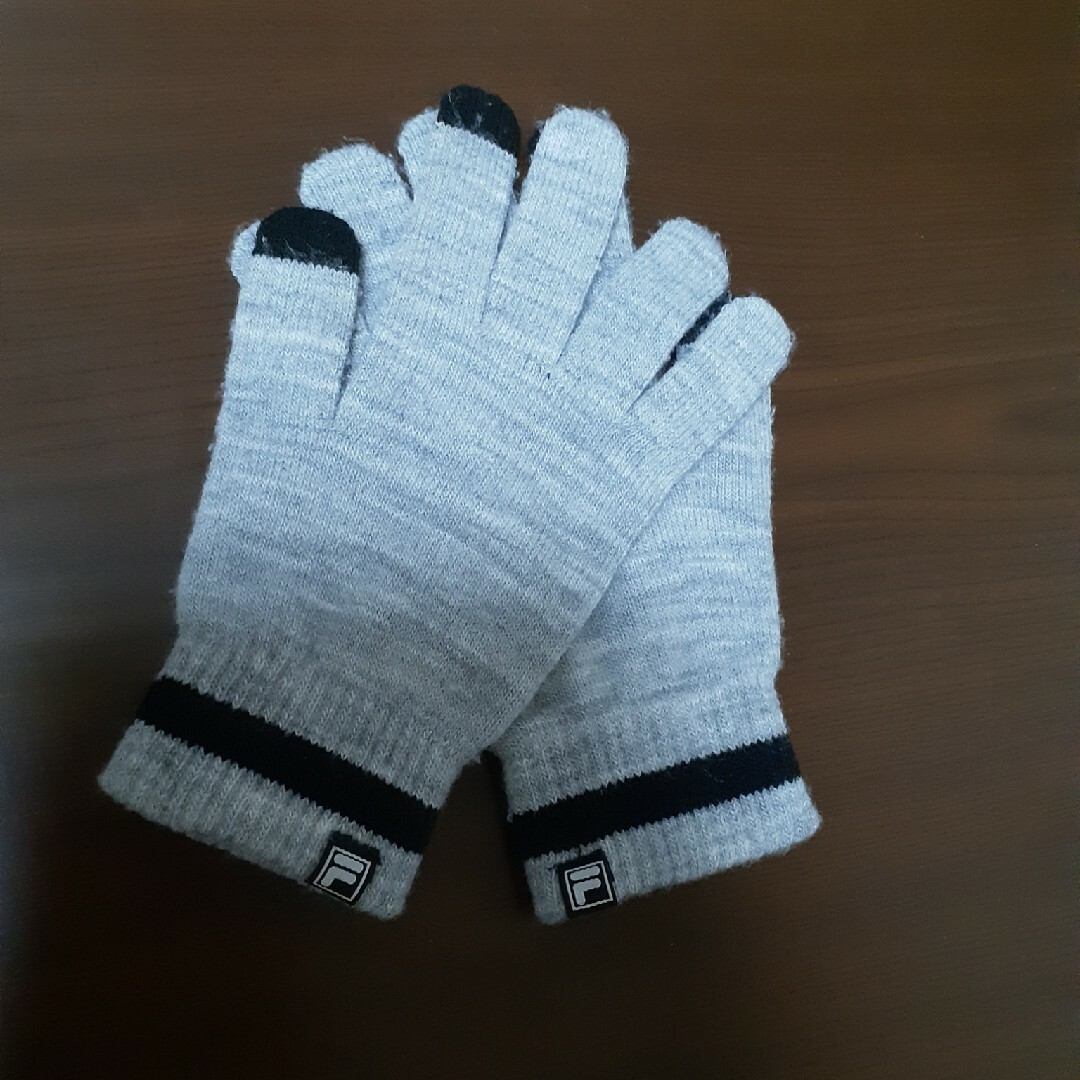 FILA(フィラ)の未使用品　FILA　手袋 スポーツ/アウトドアのゴルフ(その他)の商品写真