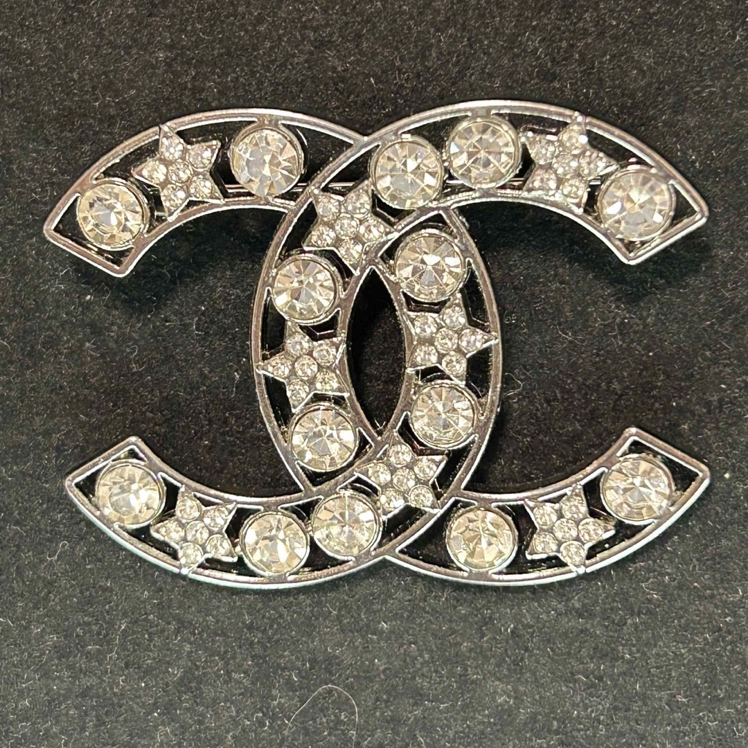 CHANEL - 1008 ヴィンテージブローチ 海外ノベルティ品の通販 by nacho CHANEL - 1008 ヴィンテージブローチ 海外ノベルティ品の通販 by nacho
